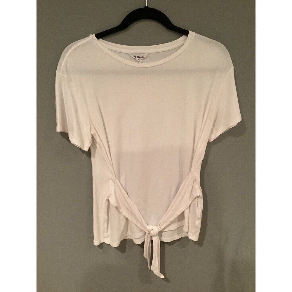 BB DAKOTA top tie front short sleeve tee white Sz Medium